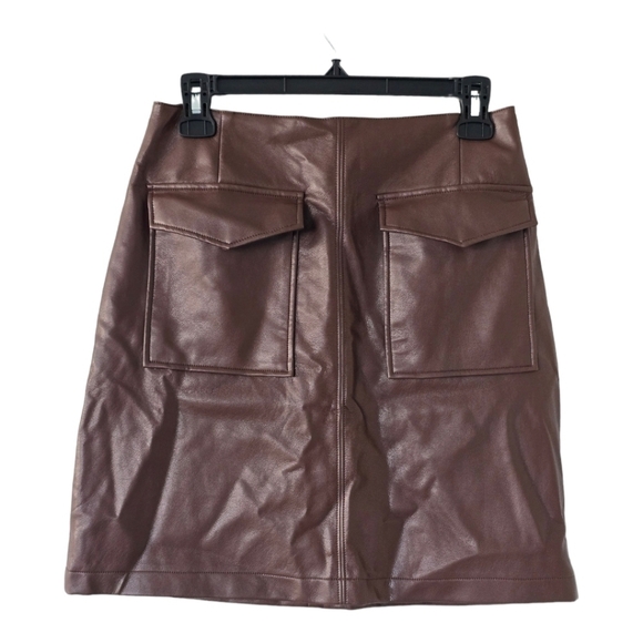 Black Tape_ Dresses & Skirts - $69,Black tape leather skirt womens size small brown short pockets Western New